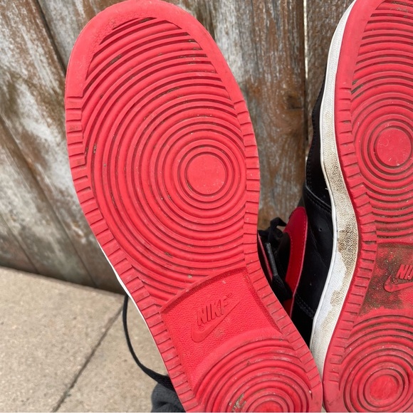 NIKE Men’s Court Vision Red Black Mid Top Size 7 - Picture 7 of 8
